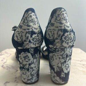 Denim floral Bandolino block heels. Size 10